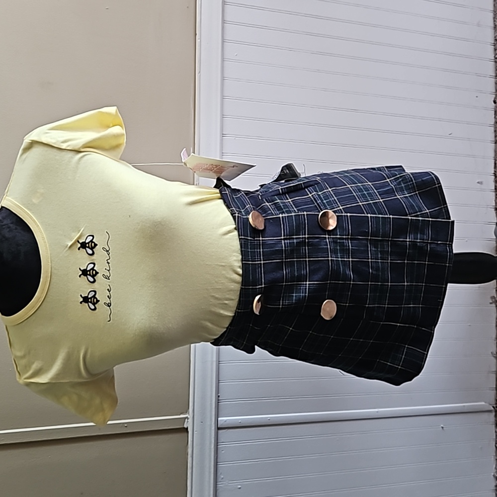 Clothing outfit/Be-kind outfit/ plaided skort